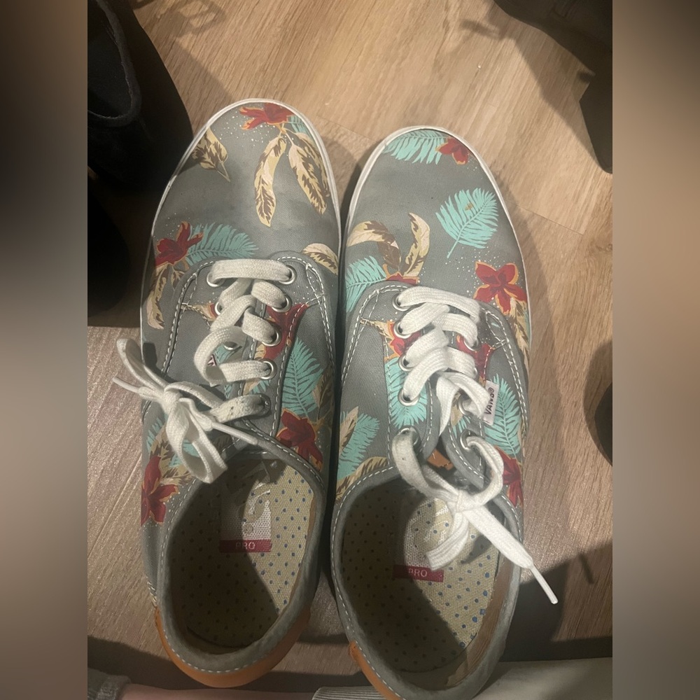 Men’s vans! Hawaiian printed